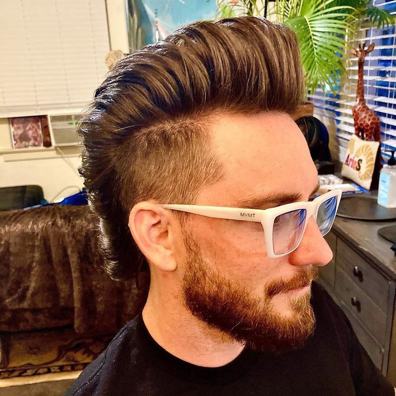 Mohawk Hairstyle For Men In 2019 - Mens Hairstyle 2020