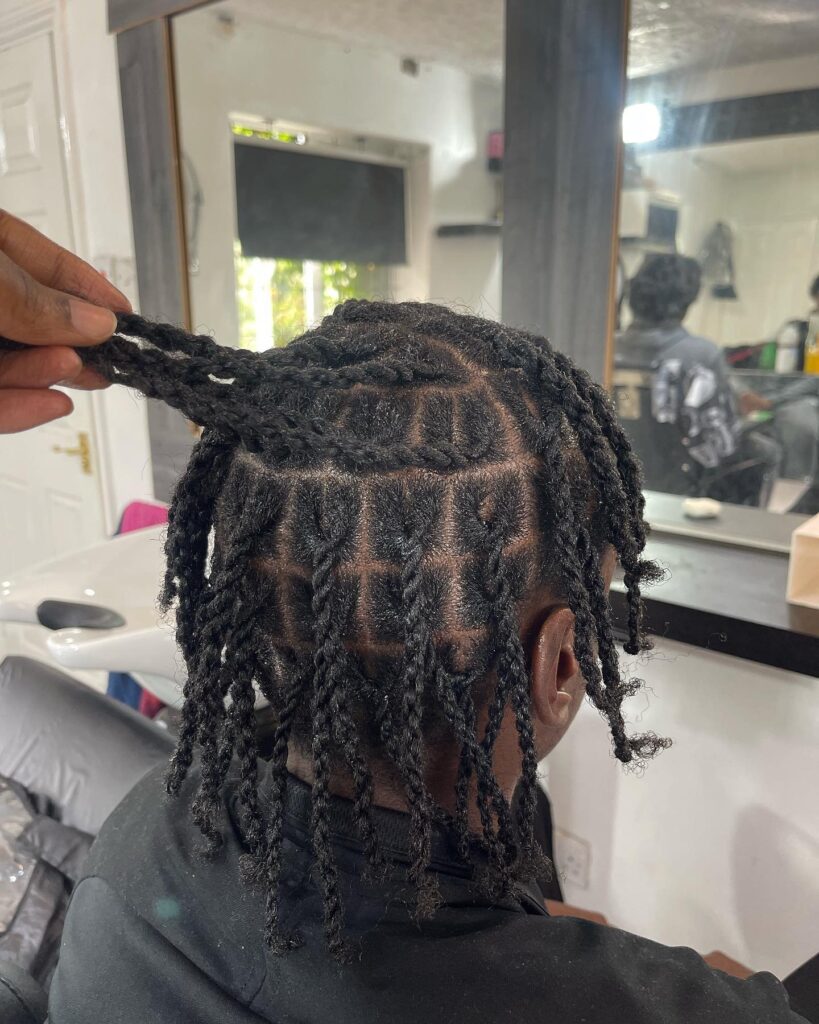 Labyrinthine Luxe The Lure of Mens Cornrow Braid Styles